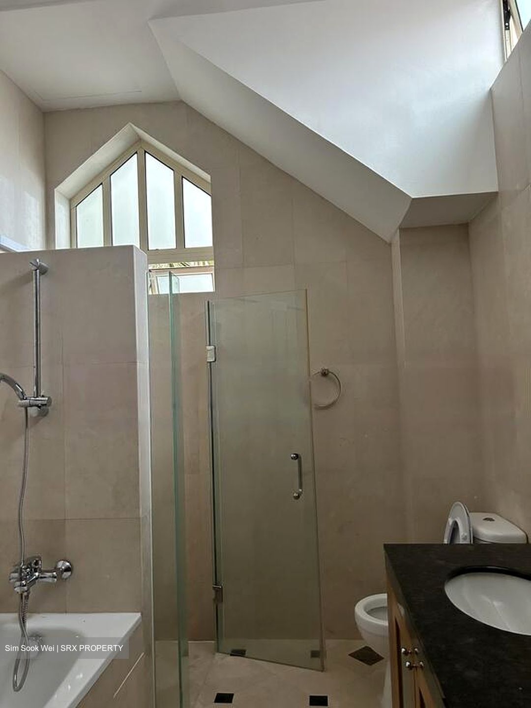 Kingsville (D10), Semi-Detached #483552711